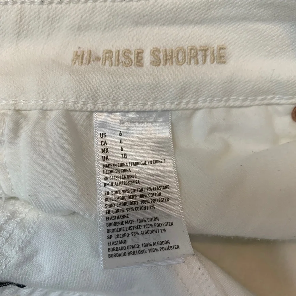 AMERICAN EAGLE White Lace HI-RISE SHORTIE Shorts 6 - Picture 12 of 16